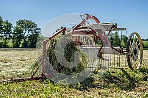 Hay rake