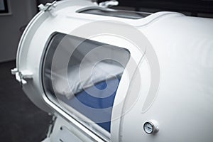 HBOT Hyperbaric Oxygen Therapy treatment chamber