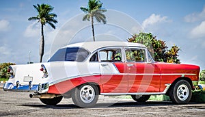 HDR - American red white classic car parked in Varadero Cuba - Serie Cuba Reportage