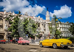 HDR - Beautiful american convertible vintage cars parked in Havana Cuba before the gran teatro - Serie Cuba Reportage