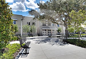 HDR of Middle School