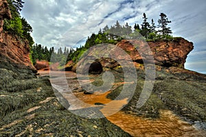 HDR St Martins Caves Seaweed Formation photo