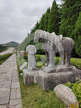 head-less and horse rock stature of Tang Dynasty