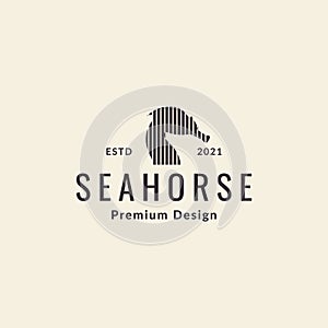 Head seahorse vintage logo symbol icon vector graphic design illustration idea creative