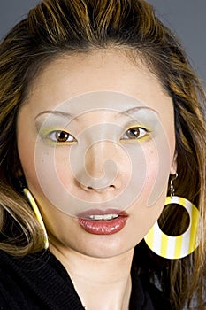 Headshot of a Japanese woman