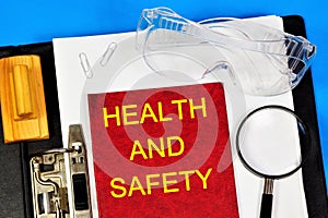 Health and safety - text label on the document folder of the office Registrar.