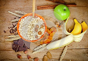 Healthy breakfast (healthy meal) - oatmeal and fruits