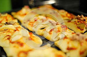 Healthy buns in home oven