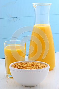 Healthy corn flakes breakfast