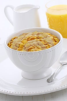 Healthy corn flakes breakfast