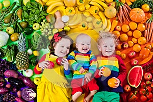 Healthy fruit and vegetable nutrition for kids