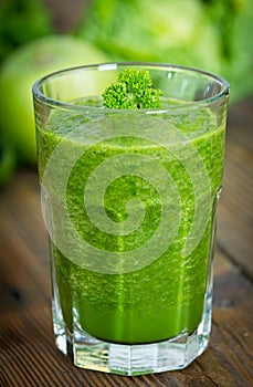 Healthy green smoothie