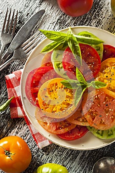 Healthy Heirloom Tomato Salad