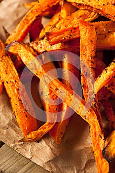 Healthy Homemade Baked Sweet Potato Fries