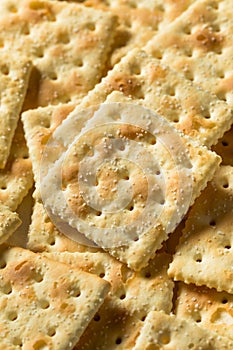 Healthy Homemade Saltine Soda Crackers