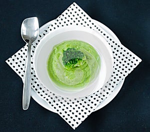 Healthy keto broccoli puree