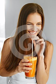 Healthy Lifestyle. Woman Drinking Fresh Detox Juice. Food, Diet, Drinks.