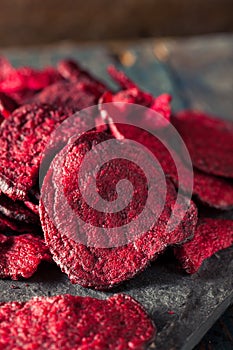 Healthy Purple Baked Beet Chips