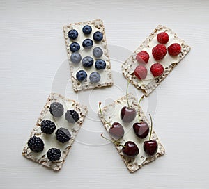 Healthy sandwiches with berries