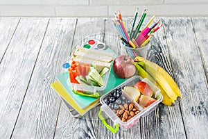 Healthy school lunch box