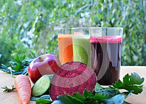 Healthy vegetable and fruit smoothies and juice