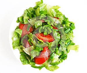 Saludable vegetariano ensalada sobre el blanco lámina 