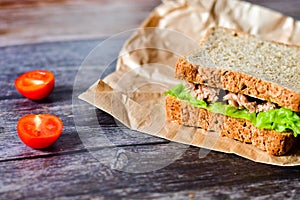 Healty Tuna wholegrain bread sandwich