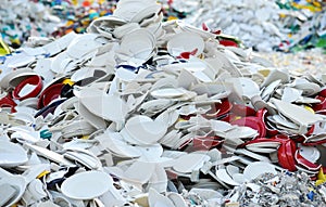 Heap of Broken Dishes