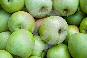 A heap of green apples