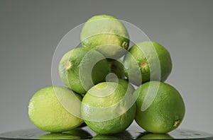 Heap of limes