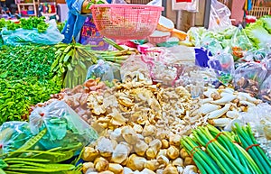 The heaps of mushrooms in Talad Saphan Phut market, Bangkok, Thailand photo