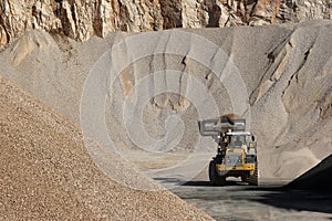 Mucho de piedra agregar carreteras construcción 