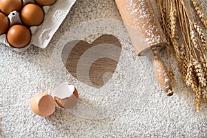 Heart of flour on the Table-Basic baking ingredients