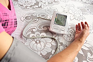 Heart pressure checking