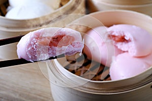 Heart shape streamed Chinese buns, Dim Sum for valentine days