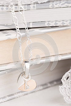 Heart shaped pendant necklace