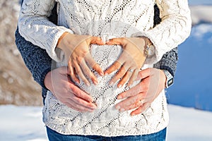 Heart sign on baby bump