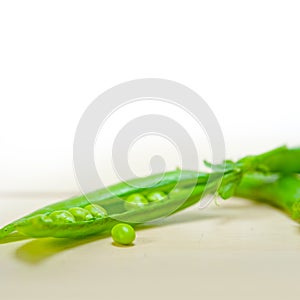 Hearthy fresh green peas