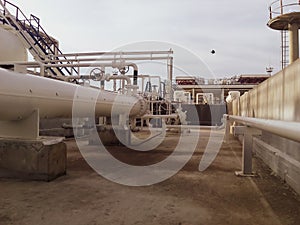 Heat exchanger in a refinery