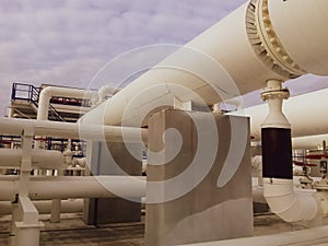 Heat exchangers in a refinery