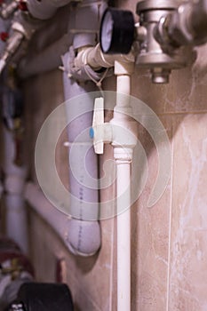 Heat metering : heat meters, meters of heat in the house. engine