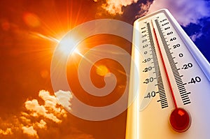 Calore termometro spettacoli temperatura è un caldo il cielo estate 