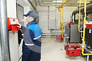 Heating engineer repairman