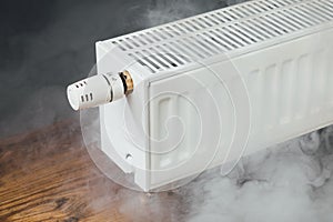 Heating radiator with warm steam