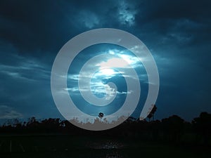 Heaven is always in the wind