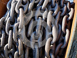 Heavy anchor iron metal chains