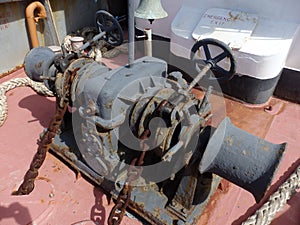 Heavy-duty winch on a tug-boat.