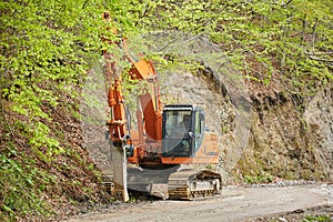 Heavy pickhammer machinery