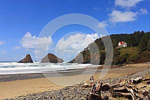 Heceta Lighthouse Keeper`s House in Devils Elbow State Park, Pacific Coast of Oregon, Pacific Northwest, USA