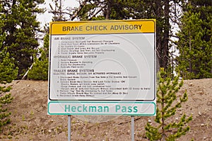Heckman Pass advisory sign